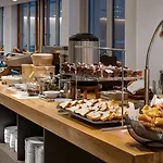 Mamaison Downtown Hotel 4*