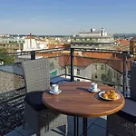 Mamaison Downtown Hotel 4*
