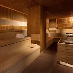 Mamaison Downtown 4*