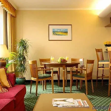 Mamaison Downtown 4* Prague