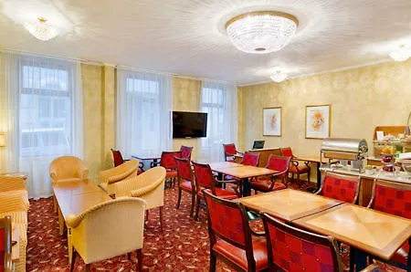 Hotel Mamaison Downtown