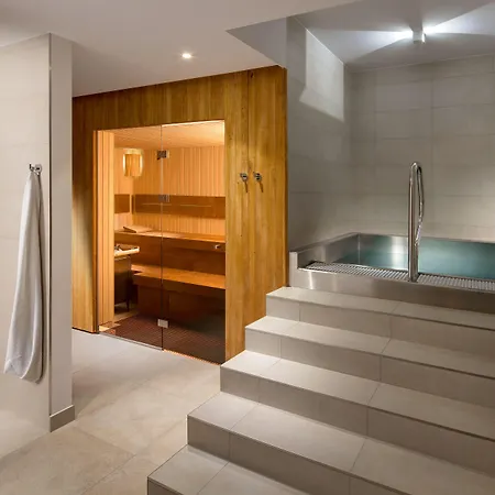 Hotel Mamaison Downtown 4*