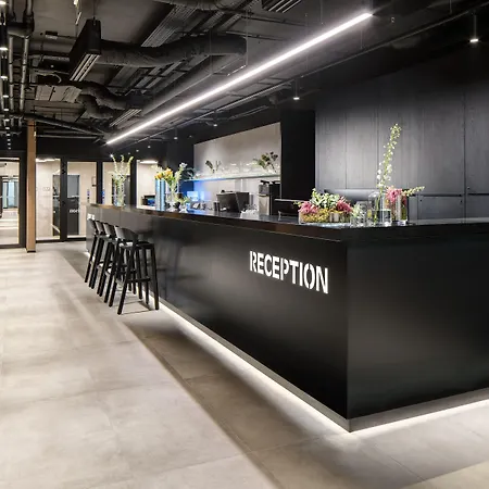 Mamaison Downtown 4*