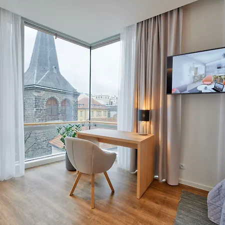 Mamaison Downtown 4*