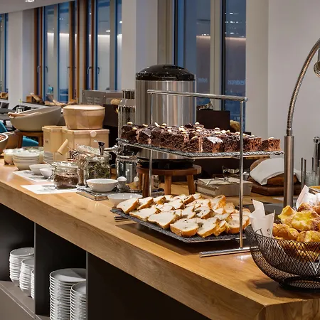 Mamaison Downtown Hotel 4*