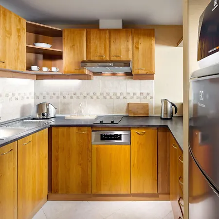 Mamaison Downtown 4*