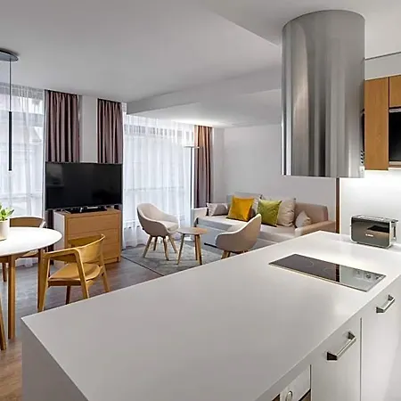 Mamaison Downtown Hotel 4*