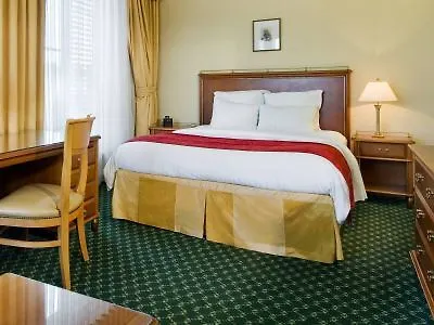 Mamaison Downtown Hotel 4*