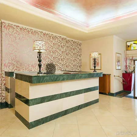 Mamaison Downtown 4* Praha