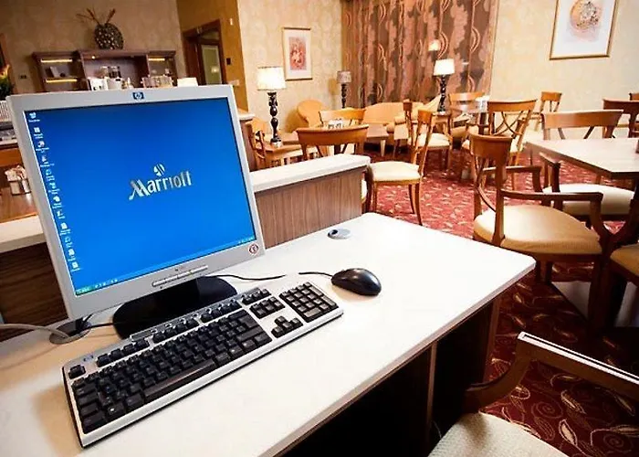 Mamaison Downtown Hotell 4*