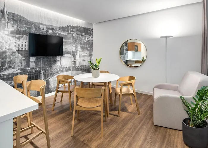 Mamaison Downtown 4* פראג