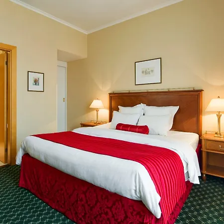 Отель Mamaison Downtown 4*