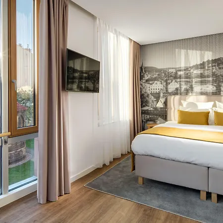 Mamaison Downtown 4* פראג